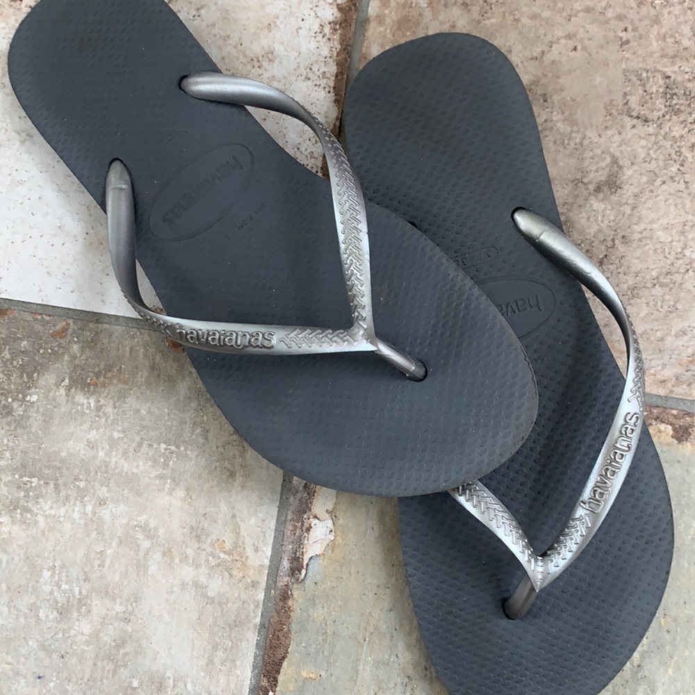 Flip flops